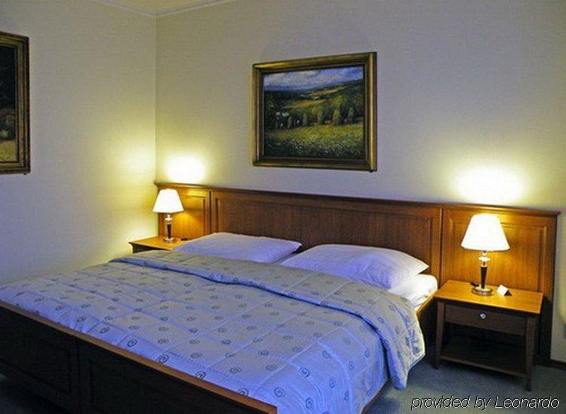 Hotel Matysak 브라티슬라바 객실 사진